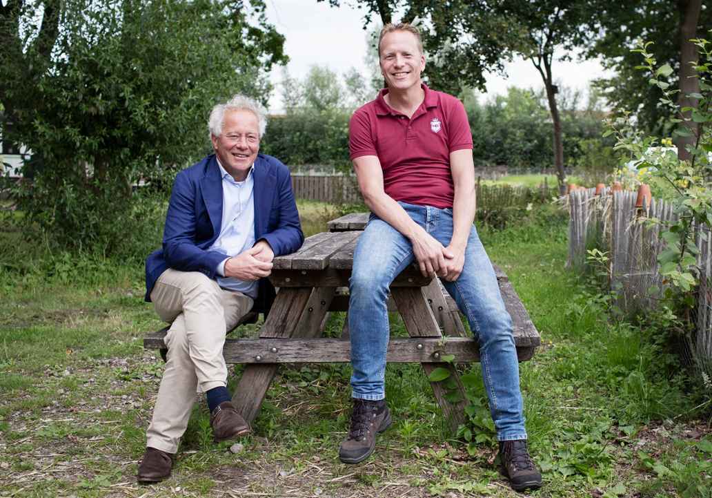 Kees van Biert en Geert van der Veer van Aardpeer.