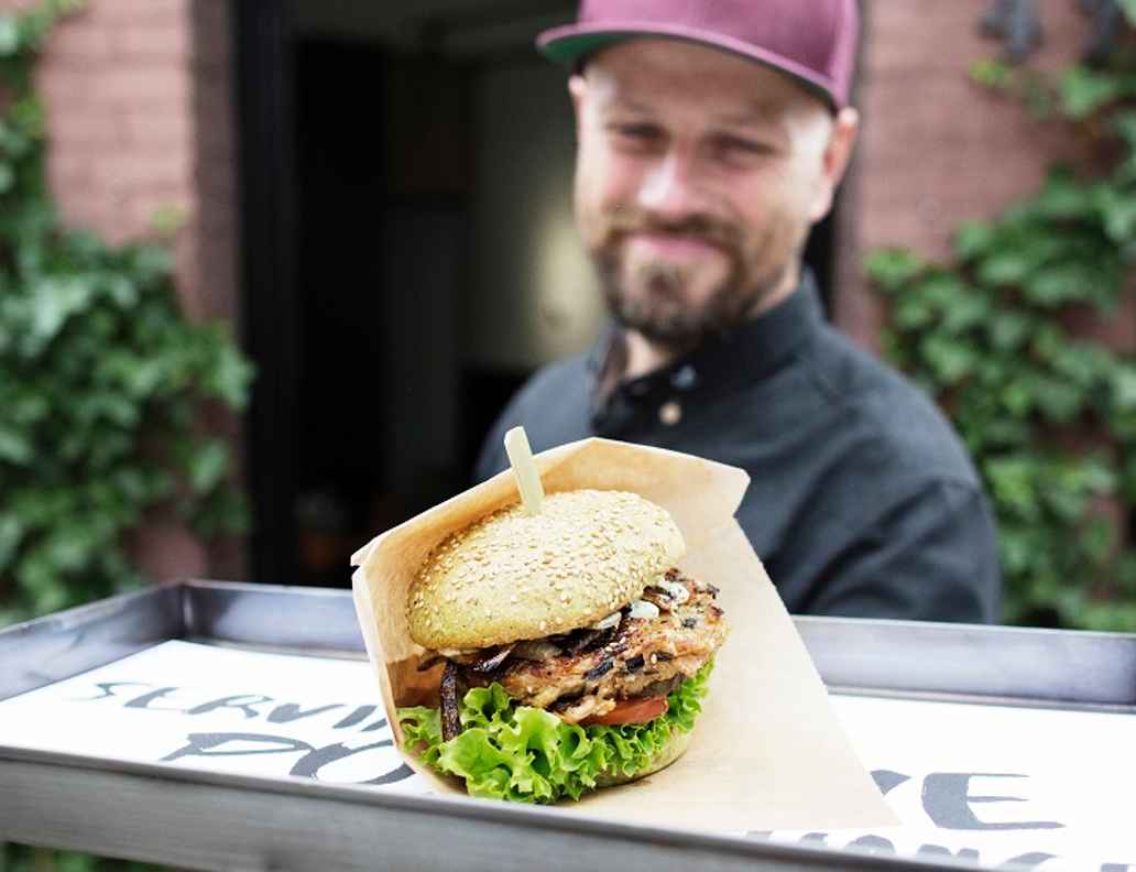 The Dutch Weed Burger wil van plantaardig eten de nieuwe norm maken.