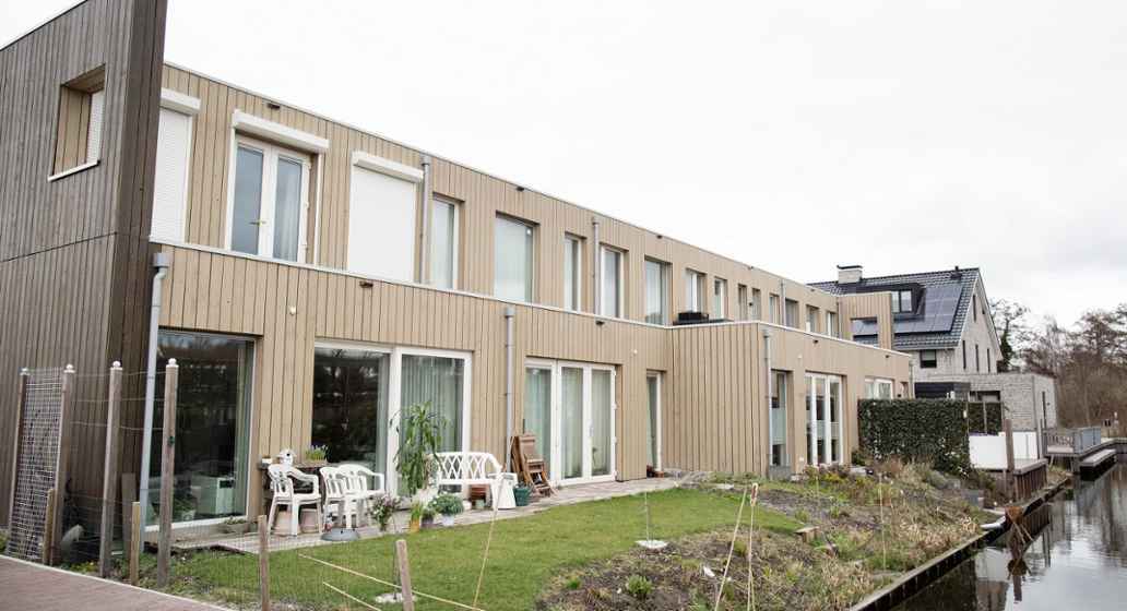 Achteraanzicht Ecowijk Reeuwijk