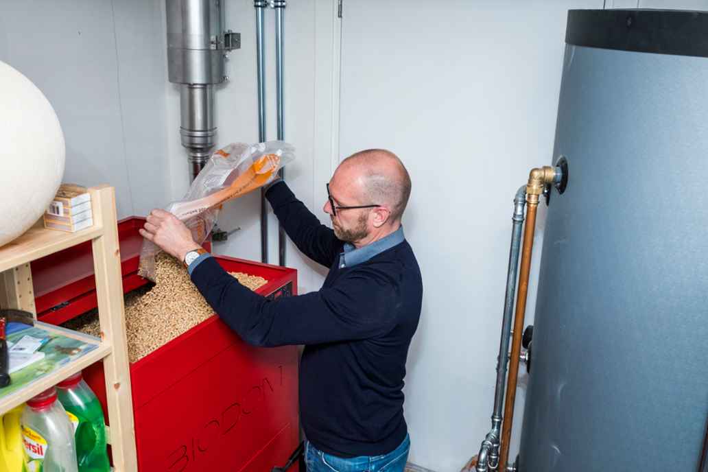 De CV pelletketel verbrandt speciale pelletkorrels op meest efficiënte manier met minimale uitstoot